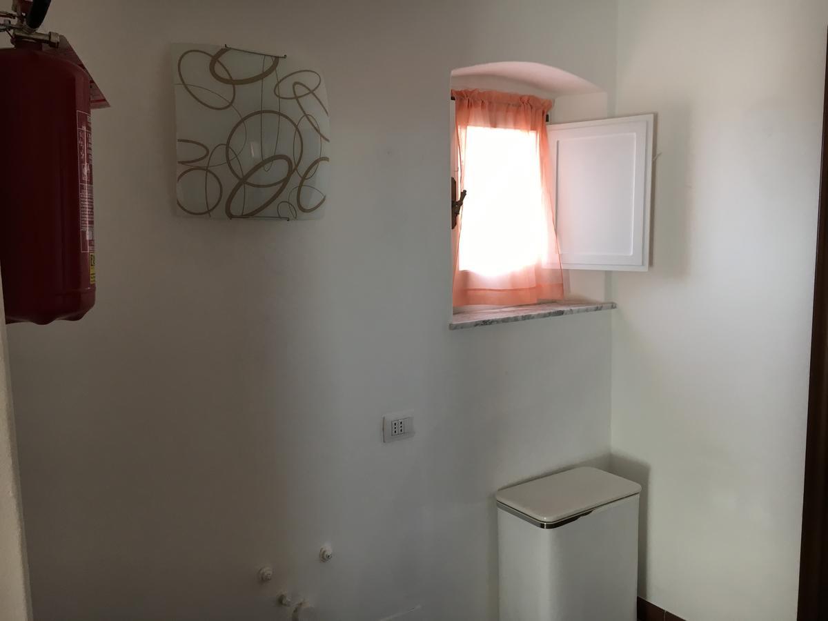 Montemarcello Room And Bathroom 아메그리아 외부 사진